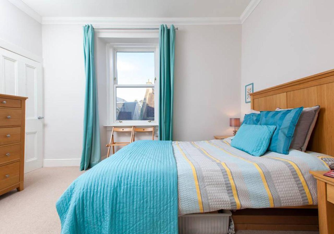 Bright And Modern Causewayside Apartment Единбург Екстериор снимка